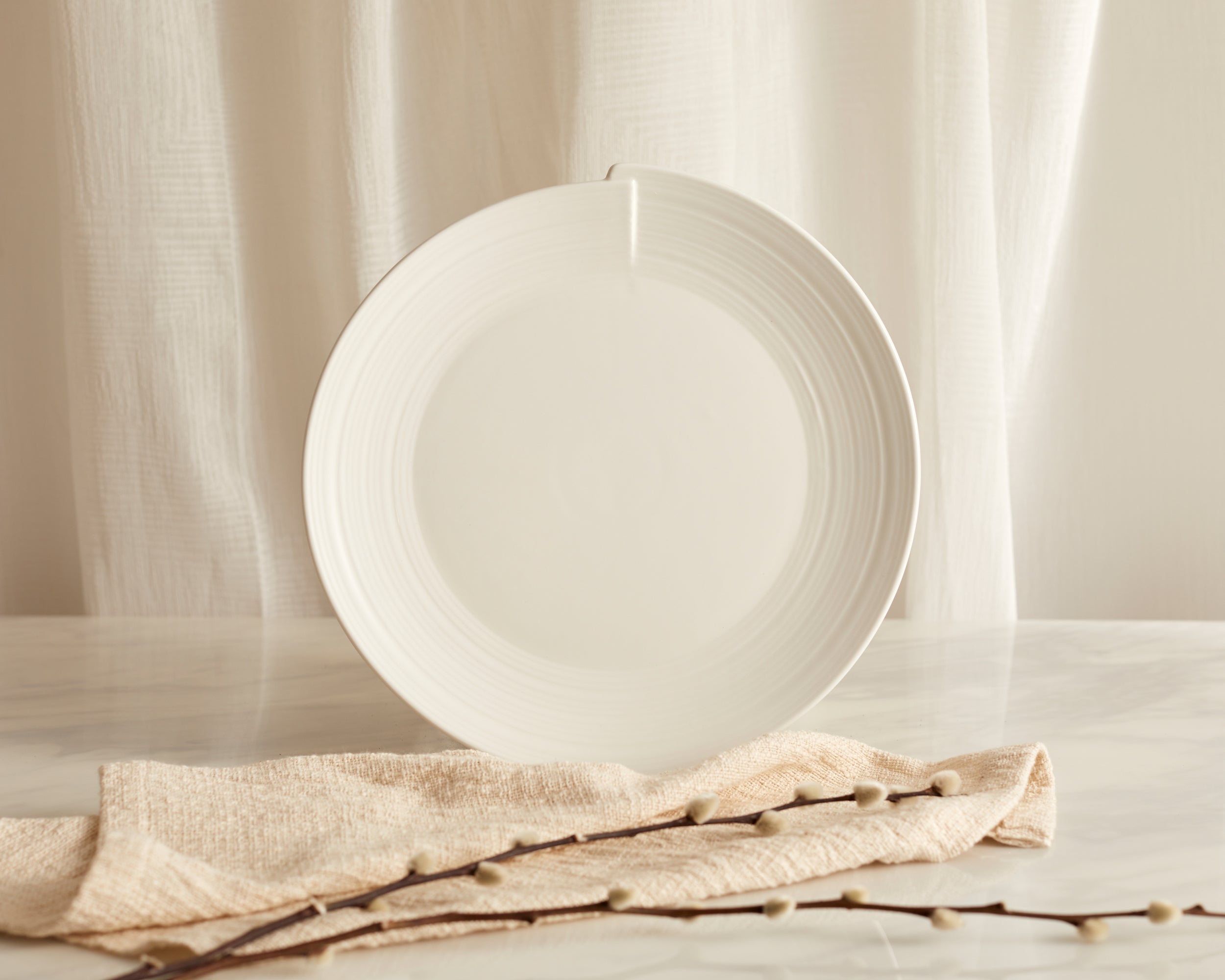 Maeve White Porcelain Round Dinner Plate-0